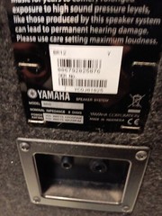 YAMAHA BR12 Professional PA Speaker 300 Watt Rms 600 Max Tested Works 22″