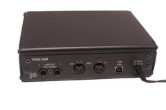 TASCAM US-2×2 USB Audio/MIDI Interface, 2-Ch, 24-bit/96kHz, Phantom Power