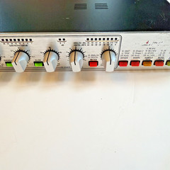 dbx 376 Tube Channel Strip w/ Digital Out – used and in great working condition!