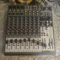 Behringer XENYX-1622FX Audio Mixer with Effects