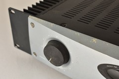 Alesis RS300 Reference Amplifier Rackmount Professional Power for PARTS/REPAIR