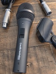 Audio-Technica AT2005 USB Streaming Podcasting Vocal Microphone & Arm
