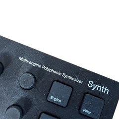 Polyend Synth Black 8-Voice Polyphonic Desktop Multi-Engine Synthesizer 9677