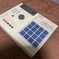 AKAI MPC2000XL MIDI Production Center Vintage sampler