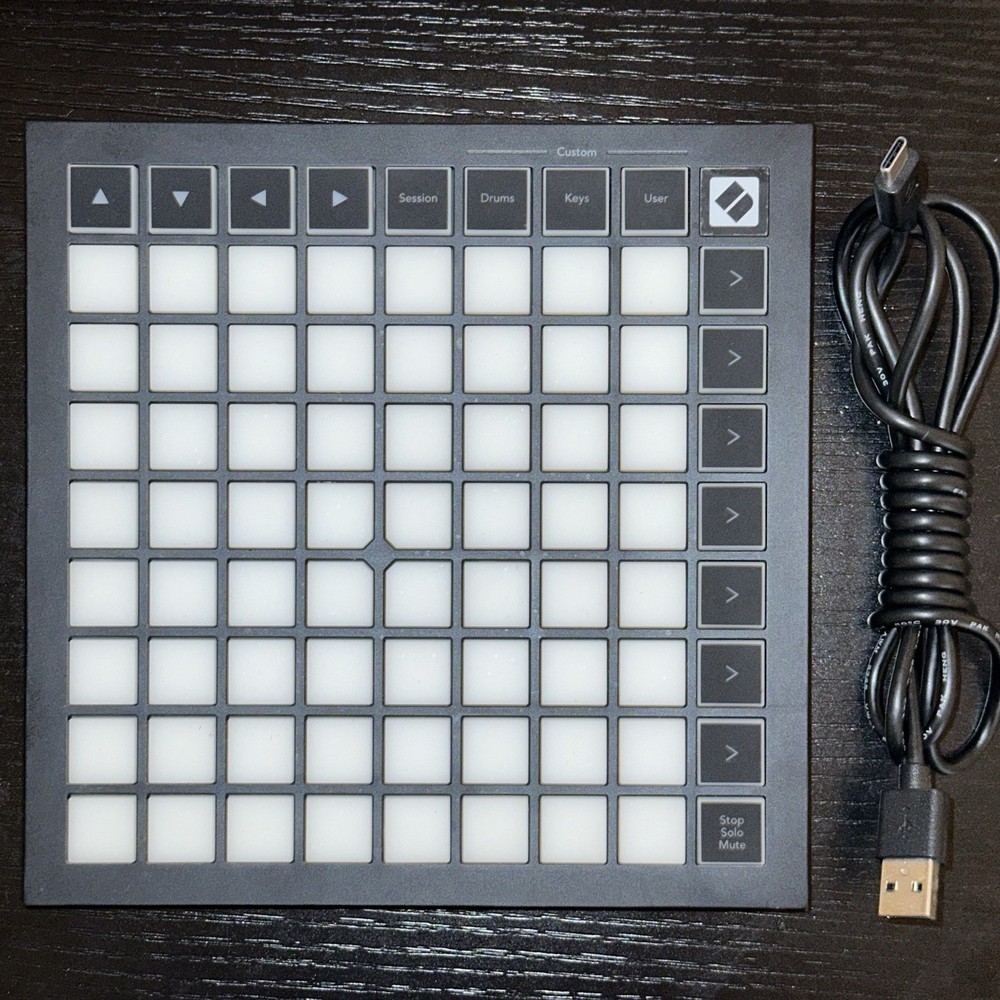 Novation Launchpad Mini MK3 Grid Controller for Ableton Live – NOVLPD11