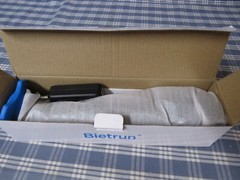Bietrun WXM04 UHF Wireless Microphone Karaoke Mic (New) FAST FREE SHIPPING.