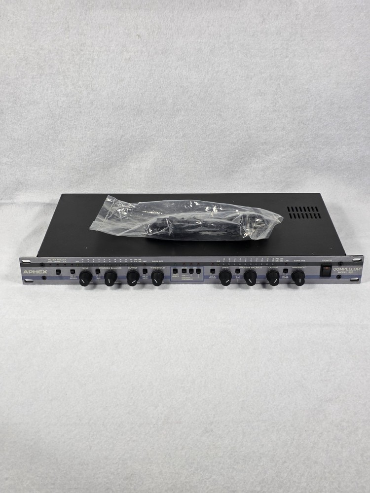 APHEX 320 Compellor Dual Channel Compressor Levelor / Limitor Rack Moutable USA