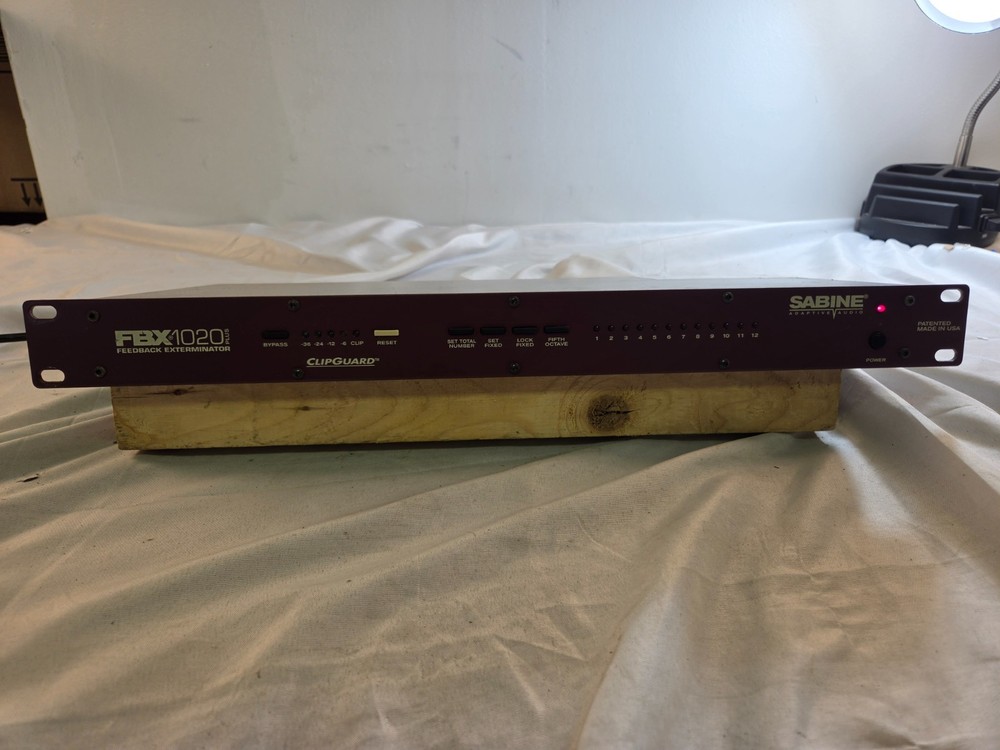 Sabine FBX1020 Plus Feedback Exterminator ClipGuard Rackmount Processor Tested
