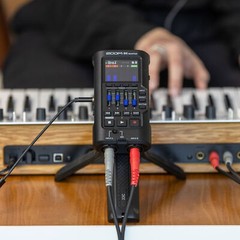Zoom R4 MultiTrak 32-Bit Float Recorder with Stereo Bouncing
