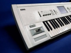 Korg Triton 61-Key Synthesizer Workstation Sampler Keyboard Tested