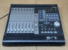 TASCAM FW-1082 Audio/MIDI/DAW Interface *READ DESCRIPTION*