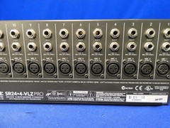 Mackie SR24-4-VLZ Pro 24-4-2, 4-Bus Analog Mixing Console w/Premium XDR Pre-Amps