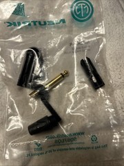 Five Pack ,Neutrik NP2RX-B Mono TS Right Angle 1/4″ 6.35 mm Guitar Plug Gold