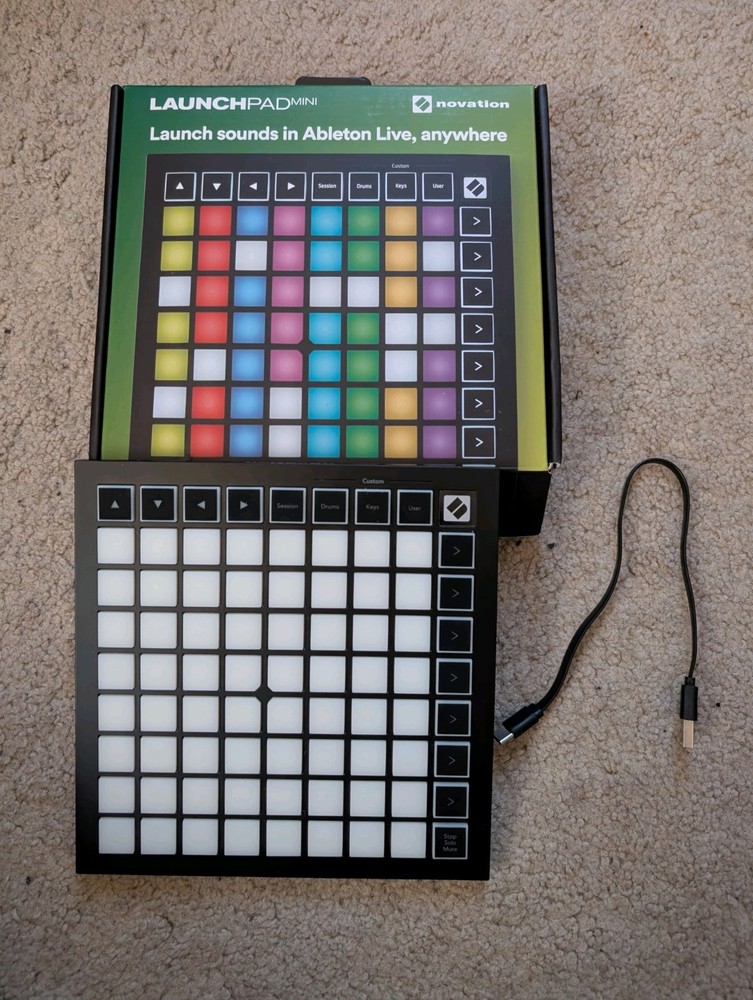 Novation Launchpad Mini MK3 MKIII Ableton Live MIDI USB 64 RGB Pad Controller