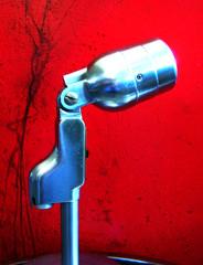 Vintage 1940’s Electro Voice 630 dynamic microphone w 423A stand display 664 636