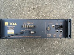 TOA P-150M Power amplifier 220w @ 4 ohm, work great $125.