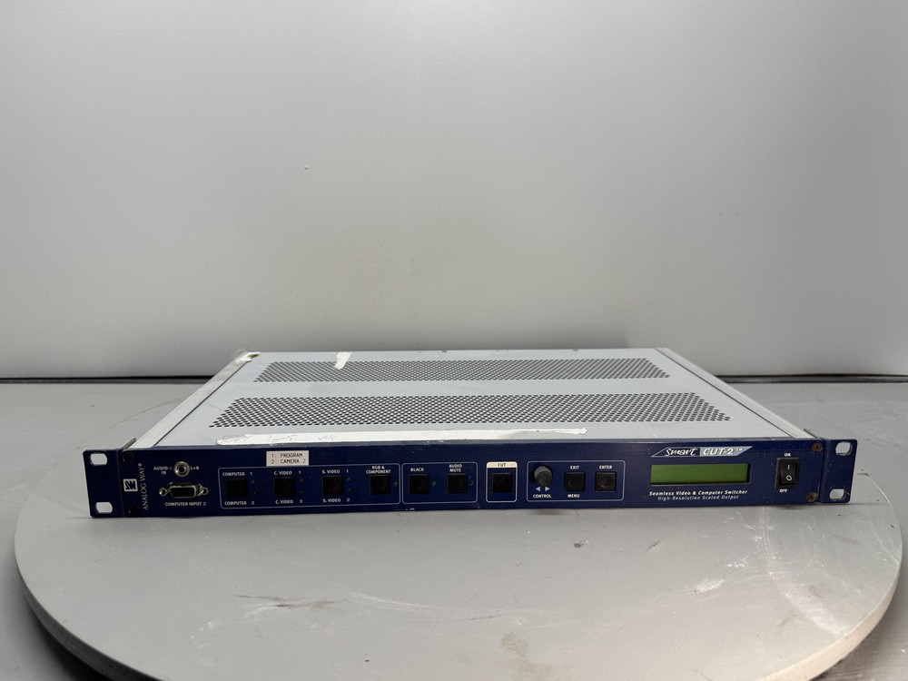 Analog Way S-CUT-2 Seamless Switcher Pro Video Audio Mixer Presentation AV