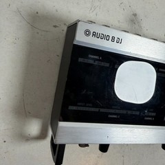 Native Instruments Audio 8 DJ Black Silver 24-Bit High-End Audio Interface