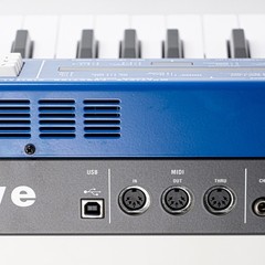 Behringer Wave Hybrid Wavetable Synthesizer – 49-Key Analog Hybrid Synth