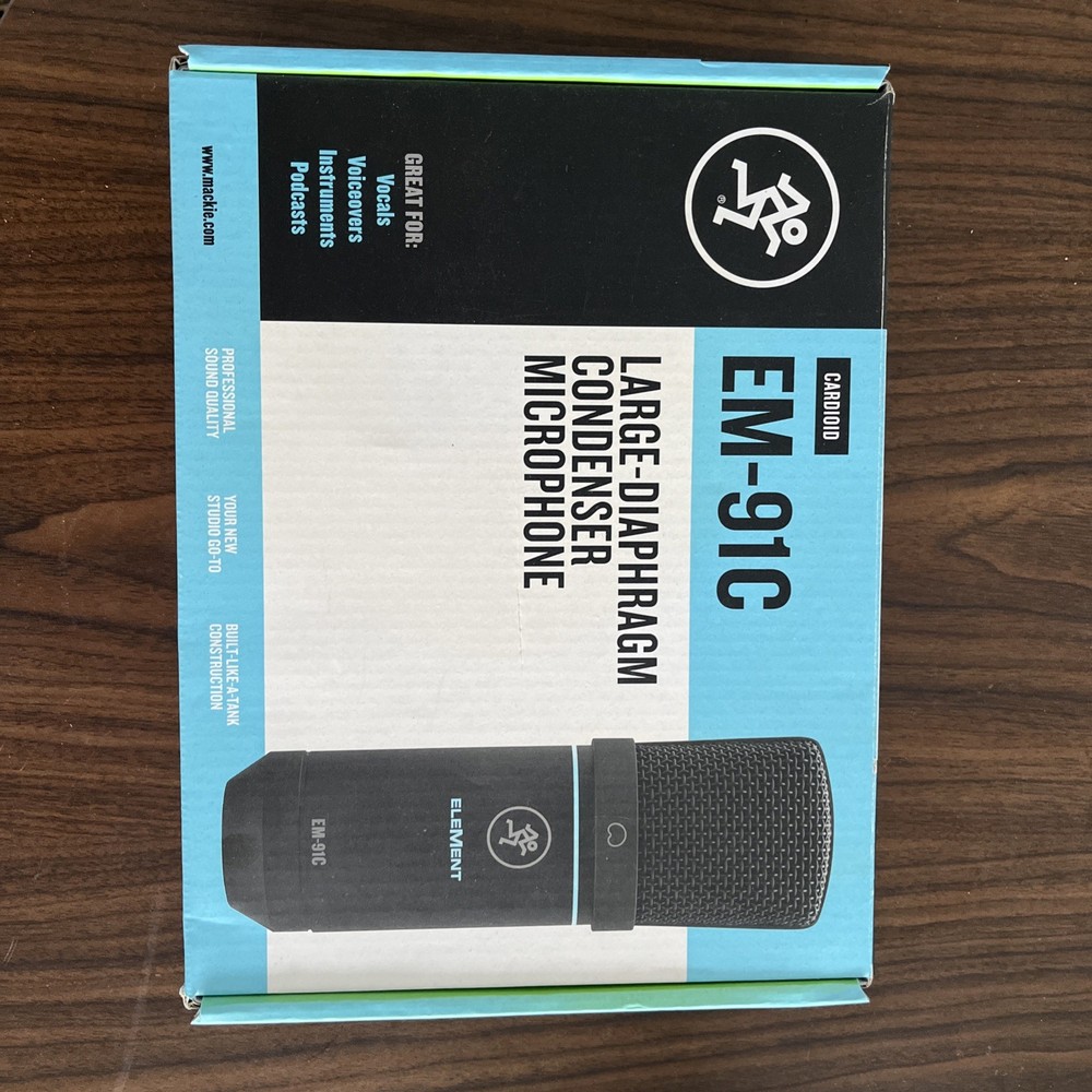 Mackie EM-91C Diaphragm Condenser Microphone – Black