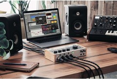 Volt 476P USB Audio Interface with UAD plugins & LUNA DAW