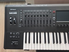 Roland Fantom 6EX 61 key Synthesizer Keyboard