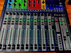 Soundcraft Si Expression 1, 16-Channel Digital Audio Mixing Console, Serviced