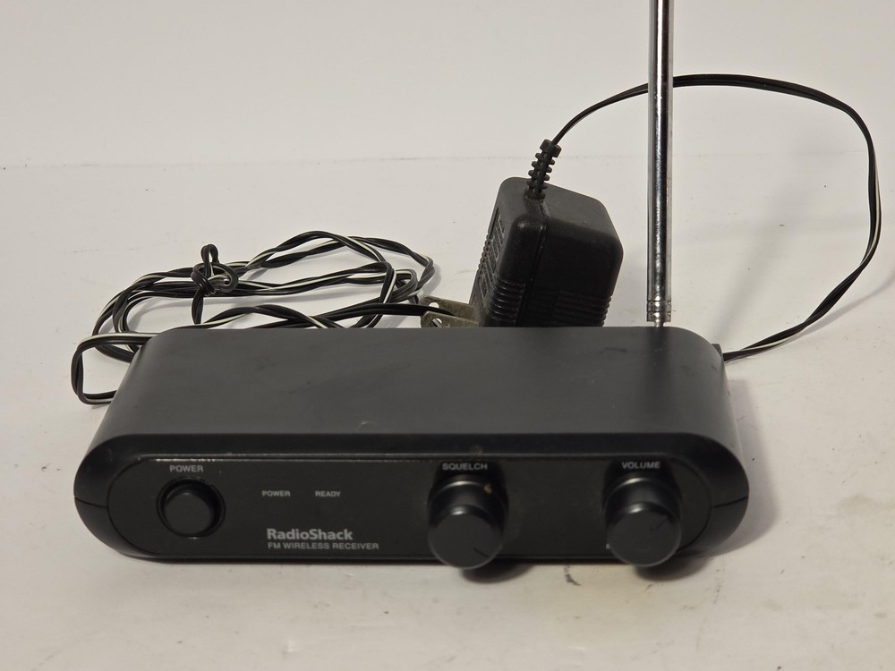 Vintage RadioShack FM Wireless Microphone Receiver 32-1257 Black W Power Adapter