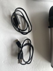 Wireless Microphone UM-410 PRO