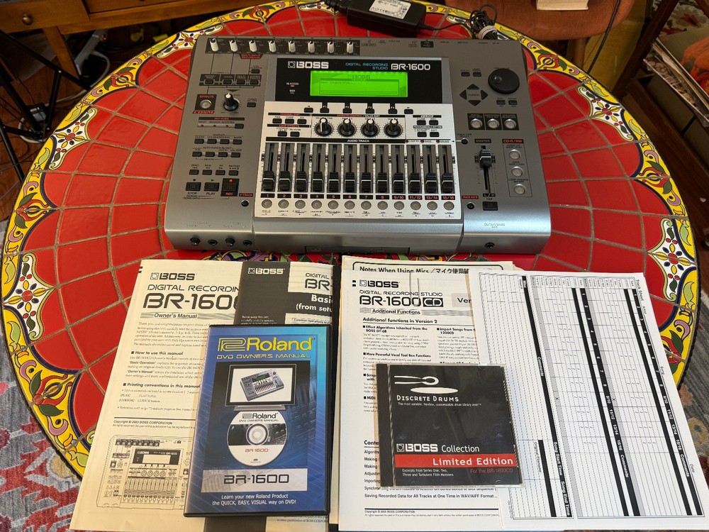 Boss BR-1600 CD Version 2 Digital Recorder MINT
