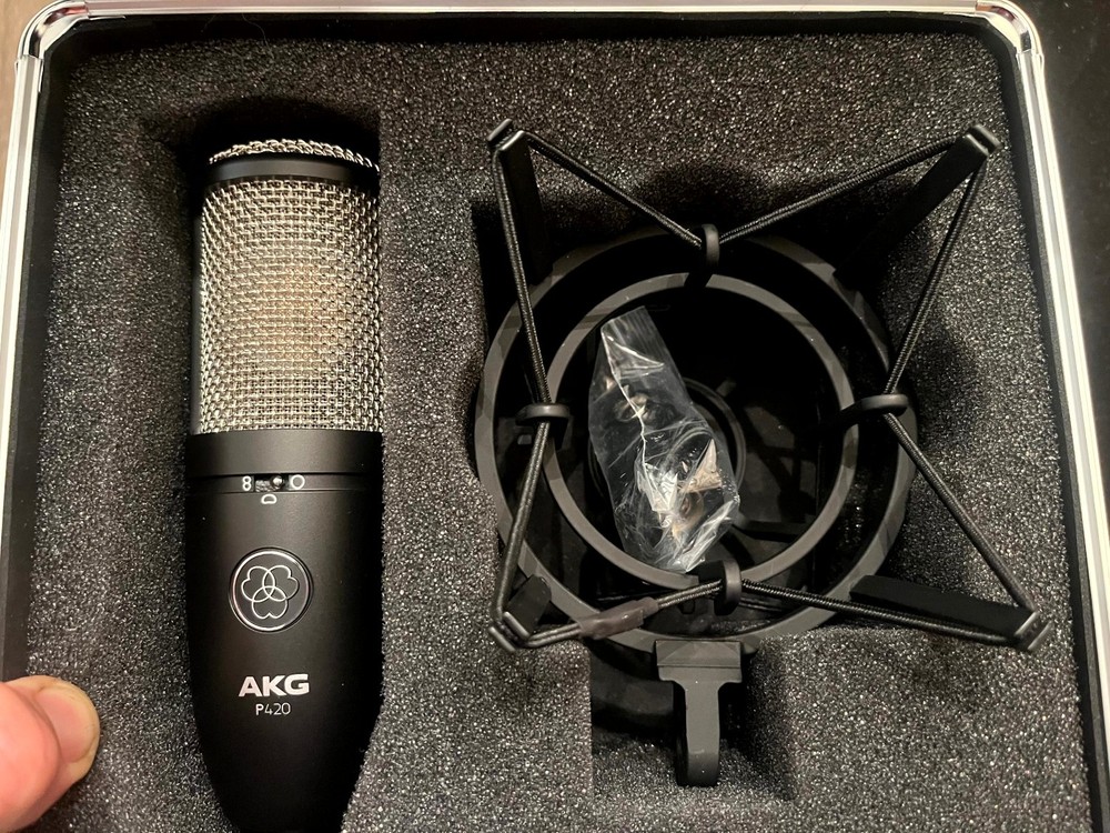 AKG P420 Large Diaphragm Condenser Studio Microphone w/ Shock Mount & Hard Case