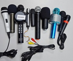 Lot of 10 Microphones – Untested, Used, Various Models & Colors