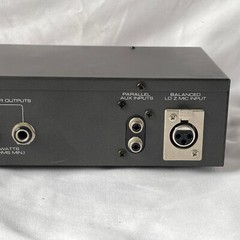 1989 Shure Prologue 210A 10 Watt Power Amp – Transformer Balanced Low Z Input