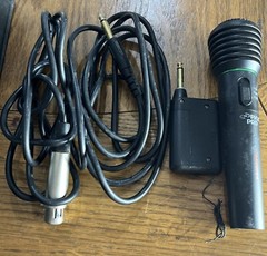 PylePro PDWM94 Wired/Wireless Adapter Mic Microphone Pyle Pro
