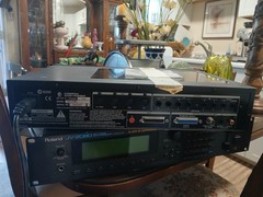 ROLAND 5080 W/ 3 Expansion Boards , See Pic For Expansion Packs