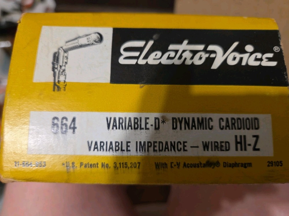 Electro-Voice 664 Variable -D Dynamic Impedence Wired HI-Z Microphone W/ Box