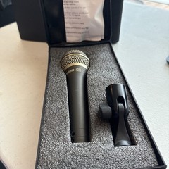 Samson Q7x Supercardioid Dynamic Vocal Microphone New Open Box