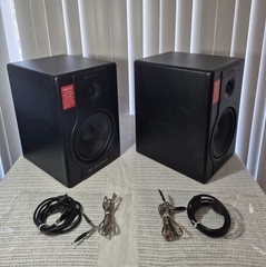 M-Audio Studiophile BX8a 8″ Active Studio Monitor Speakers (Pair) – Tested