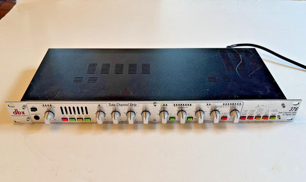 dbx 376 Tube Channel Strip w/ Digital Out – used and in great working condition!