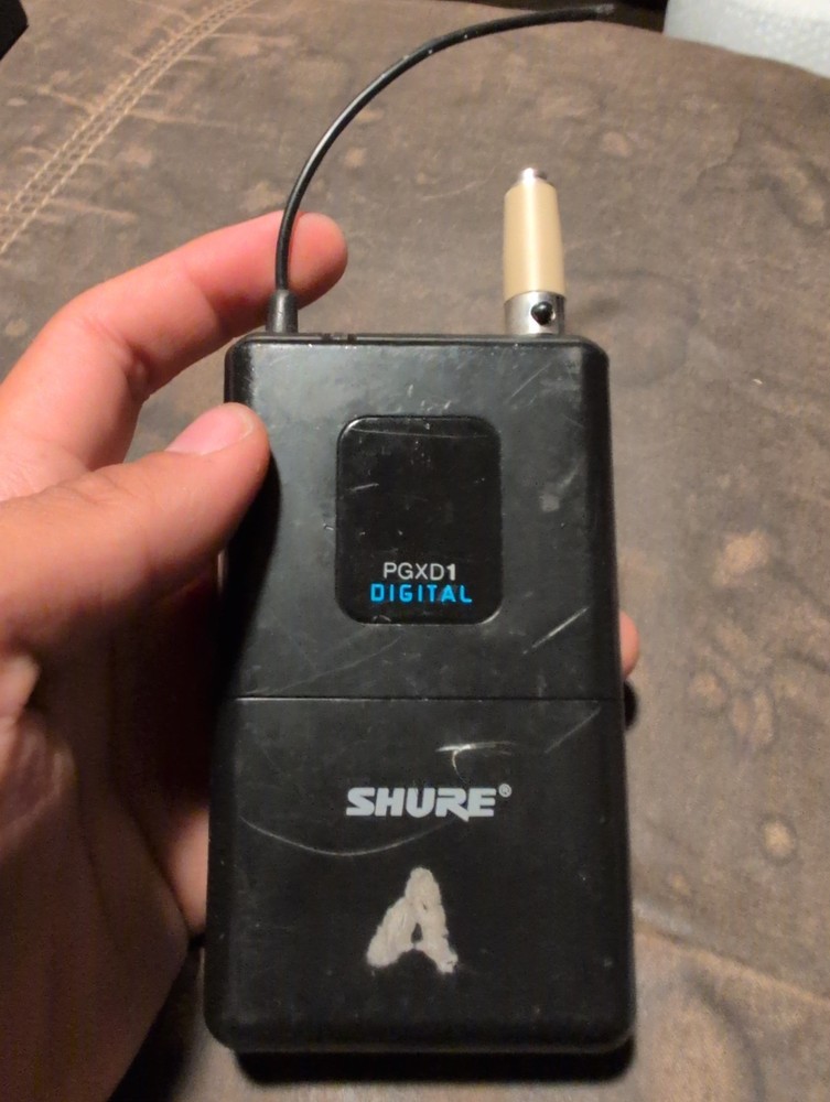 Shure PGXD1 X8 Digital Wireless Bodypack Transmitter Belt Clip 200ft