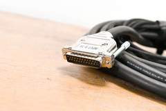 Mogami 2932 DB25 Male to (8) 1/4″ TRS Male Breakout Cable – 15′ CG011PK
