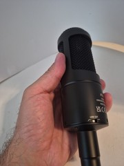 audio-technica at2035 – microphone