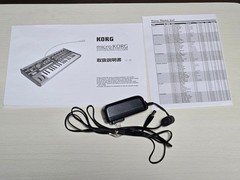 KORG microKORG Synthesizer Vocoder 37-Key Analog Modeling Keyboard w/ Adapter