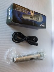 Pyle PDMIK1 Professional Moving Coil Dynamic Handheld Microphone