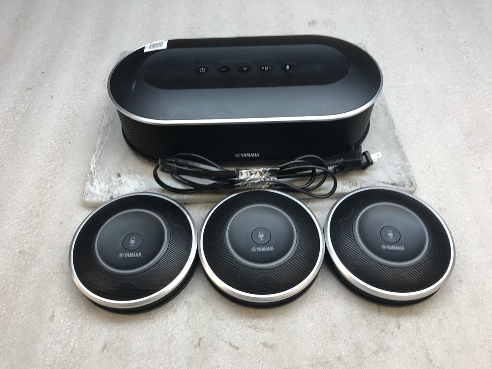 Yamaha YVC-1000 Unified Communications Speaker w/ 3x YVC-MIC1000 Microphone
