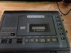 PORTADAT DAT recorder/player 10/10 funcion 9.5/10 cosmetic w/power in exc. cond