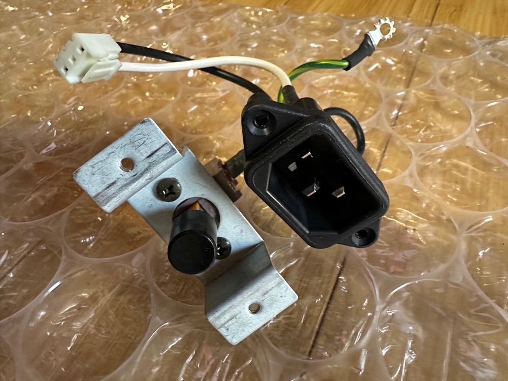 Yamaha s90 s 90 Power inlet with power button unit