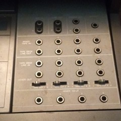 Yamaha MT44 4-Track Cassette Analog Recorder Analog In/Out Console/Tabletop