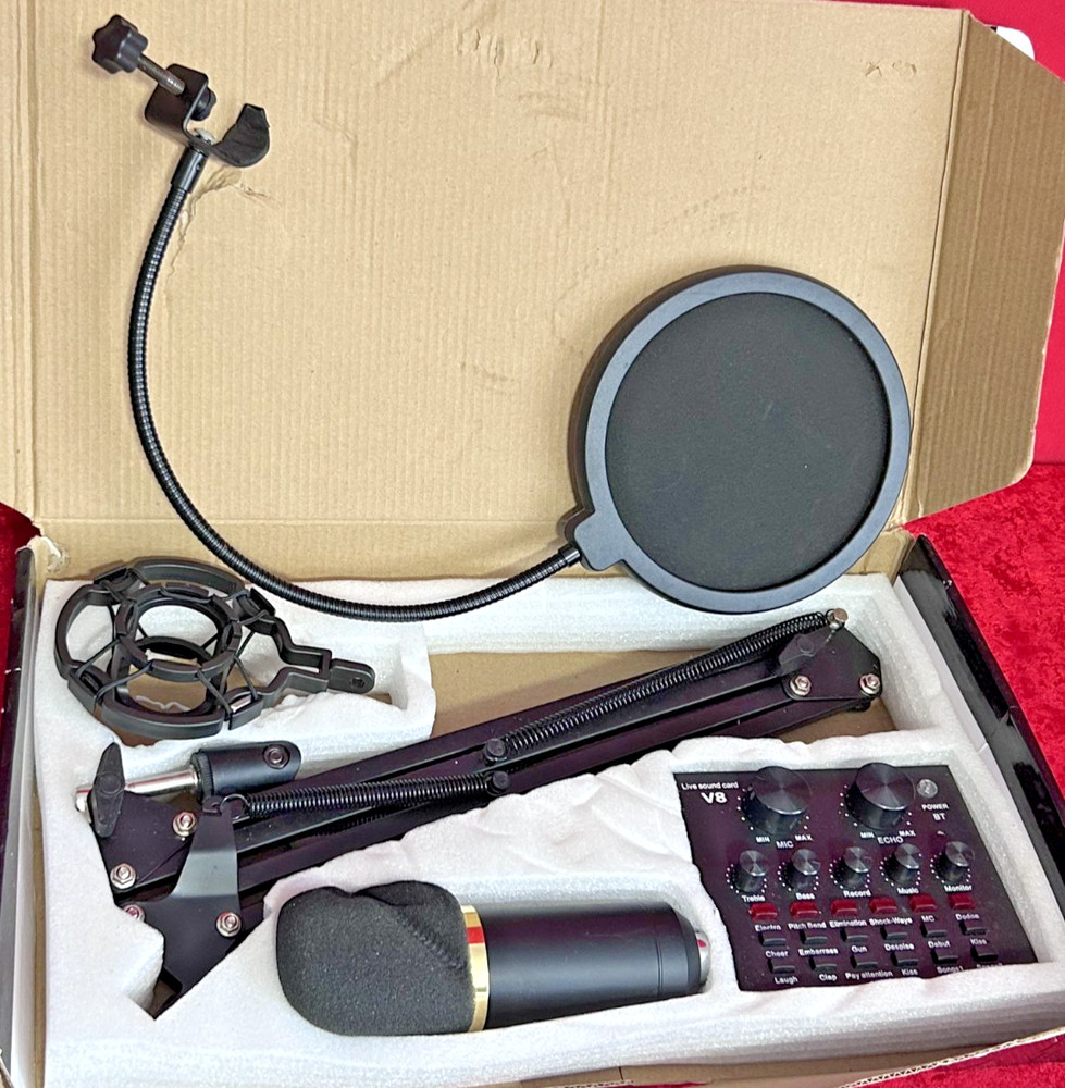 Legendary Vocal Professional Podcast Equipment Bundle with Live Sound Card B26
