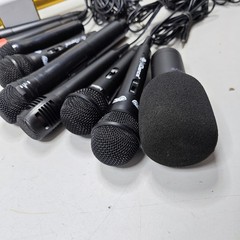 Lot of 10 Mixed Microphones – Untested, Various Models & Colors